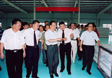 國(guó)務(wù)院總理溫家寶視察金德工業(yè)園